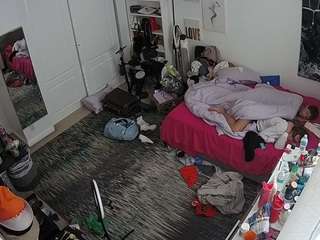 voyeurcam-hornyhostel-02 webcam model stream image