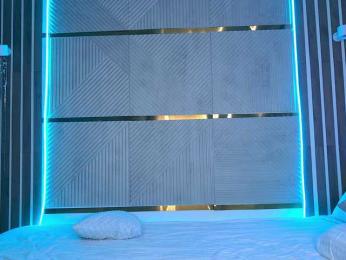 AlexaRays webcam model stream image