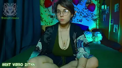 TrickyKitsune webcam model stream image