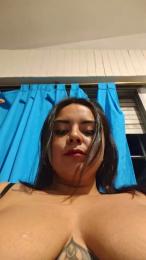 Abrilsolx webcam model stream image