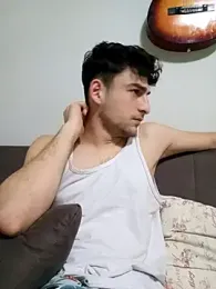 Yasinyasin7 webcam model stream image