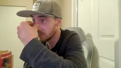 Huntzg23 webcam stripchat model stream image