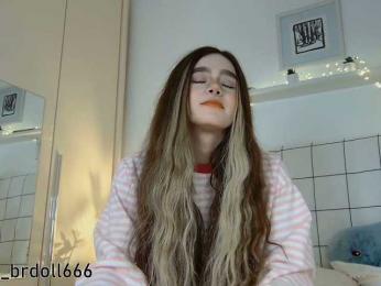 BrokenDoll666 webcam model stream image
