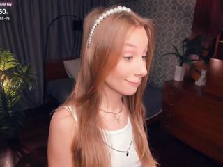 Anya Palis webcam flirt4free model stream image