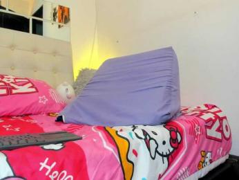 MiaEvans0 webcam model stream image