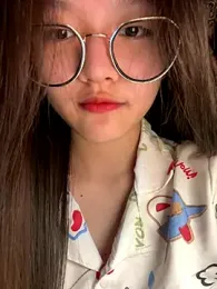 Krixxi22 webcam model stream image