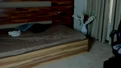 IvanHydee webcam model stream image