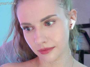 VikkiExtraCheese webcam bongacams model stream image