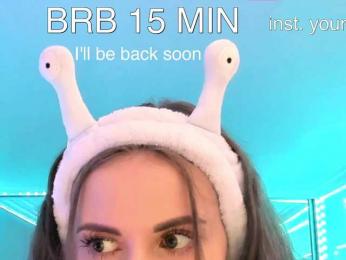 VikkiExtraCheese webcam bongacams model stream image