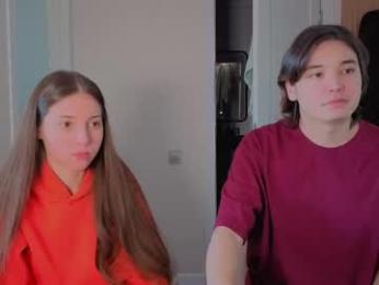 ihavepaws33 webcam model stream image