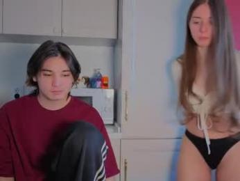 ihavepaws33 webcam model stream image