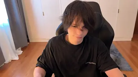 SasukeUhchiaa webcam model stream image
