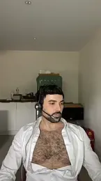 eauminerale webcam model stream image