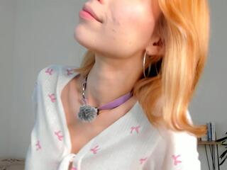 Kala Debraga webcam model stream image