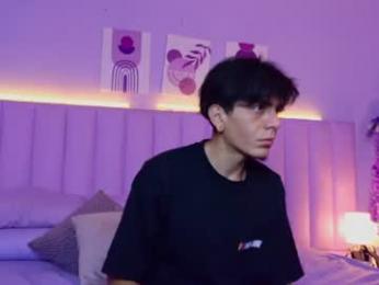 abrilandjulian webcam chaturbate model stream image