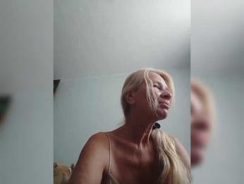 Victoria-sexi webcam model stream image