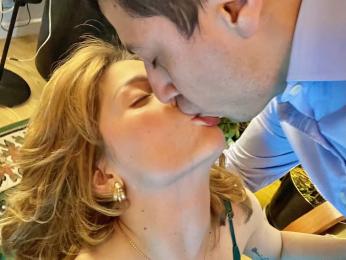 SiellaAndKosta webcam livejasmin model stream image