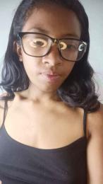 AnjelyG webcam model stream image