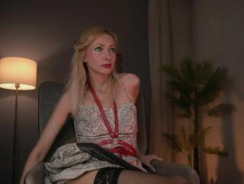 SerenaGrant webcam model stream image