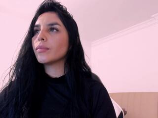 Mia Quevedo webcam model stream image