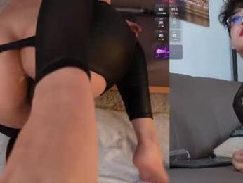 adrianaxxx_cb webcam model stream image