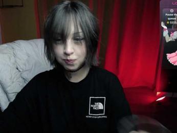 RezeBomb webcam model stream image