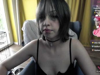 RezeBomb webcam model stream image
