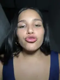 the_queen_of_street webcam stripchat model stream image