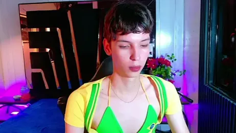Stefany_PiInk webcam model stream image