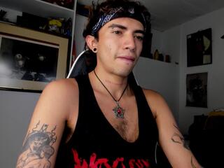 Darko Davis webcam flirt4free model stream image