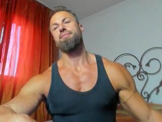 Romario H webcam flirt4free model stream image