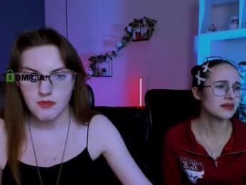 mona_cloud webcam model stream image