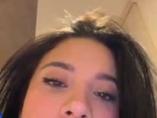 kiraalopez webcam camsoda model stream image