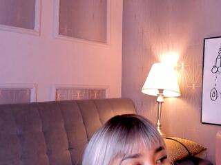 Emma Kingsley webcam model stream image