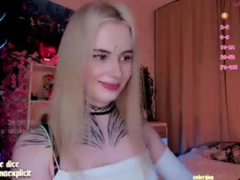 snake_bites webcam model stream image