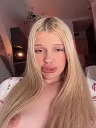 _Miray___ webcam stripchat model stream image