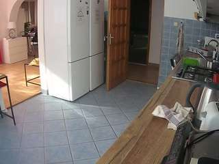 voyeurcam-julmodels-kitchen webcam camsoda model stream image
