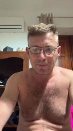Stefanucho webcam model stream image