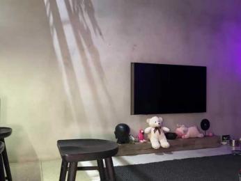 goldenalinee webcam model stream image