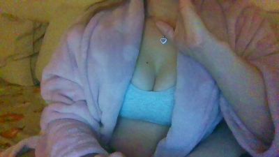 XHoneyBlossomX webcam model stream image