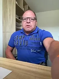 coupleLatinaLovers webcam model stream image