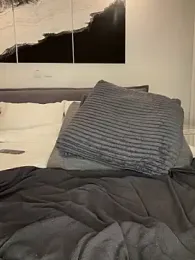 Laurahorney_xo webcam model stream image