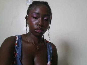 Boughie-birdy webcam model stream image