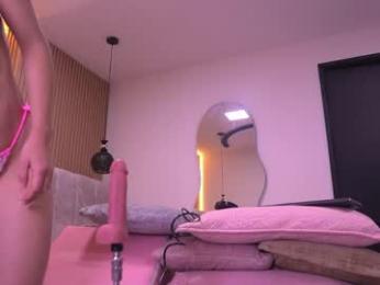 vvioleta_ webcam model stream image