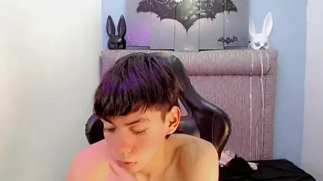Liarr_ webcam stripchat model stream image