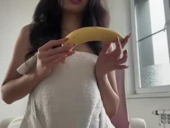 yourlittlesunrise_ webcam model stream image