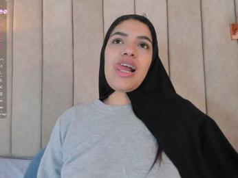 Umarani_ webcam model stream image