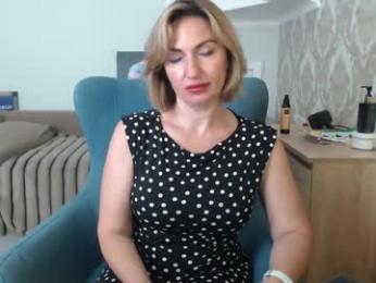 mallinia webcam model stream image