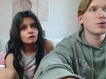 TheSluttyFox webcam model stream image