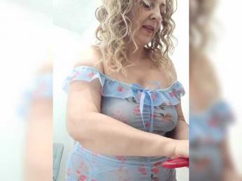 mery8poppins webcam model stream image